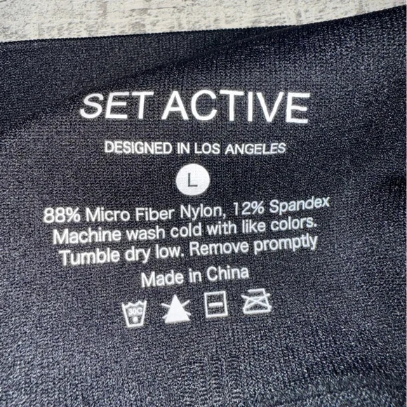 SET Active Black Seamless Leggings - Picture 2 of 3